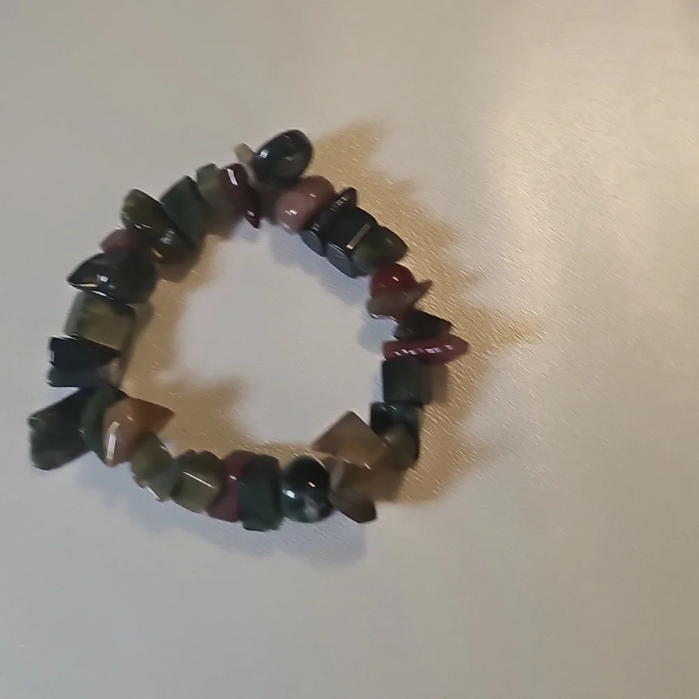 Elegant & Vintage Multicolor Natural Stone Stretchy Bracelet.